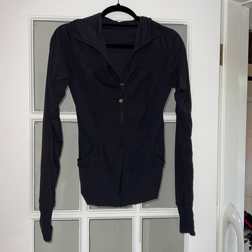 Lululemon Reversible Fitted Zipup
